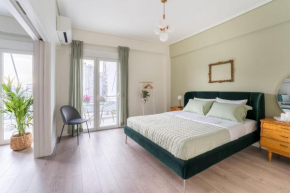 Spacious & Stylish 3-brm Near Acropolis Museum